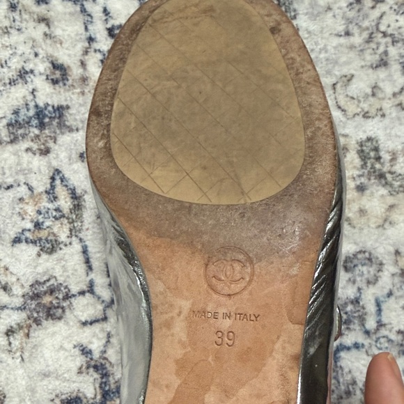 Chanel Metallic Goatskin Mary Janes size 39 - Picture 13 of 15